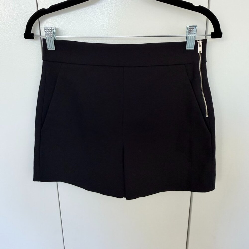 Zara Black highwaisted Tailored Shorts